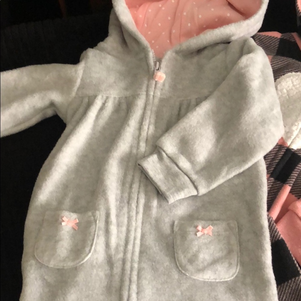 Carters one piece - Picture 2 of 6